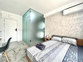 GlassRoom- Самостоятелна стая Private room